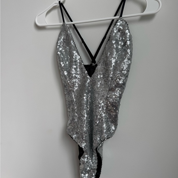 For Love and Lemons Sequin Bodysuit - Picture 6 of 7